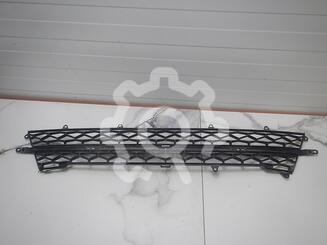 Решетка в бампер Lada Vesta 2015 - н.в.