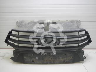 Решетка радиатора Lada Vesta 2015 - н.в.
