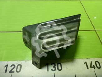 Кронштейн крыла Lada Vesta 2015 - н.в.