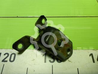 Петля двери передней Mazda 5 I [CR] 2005 - 2010