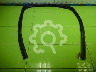 Уплотнитель стекла двери Lada Vesta 2015 - н.в.