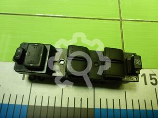 Блок управления стеклоподъемниками Mazda 5 I [CR] 2005 - 2010