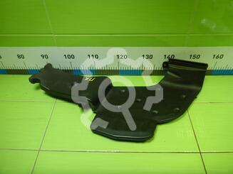 Воздухозаборник (внутри) Mazda 5 I [CR] 2005 - 2010