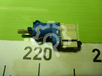 Датчик включения стопсигнала Ford Fusion 2002 - 2012