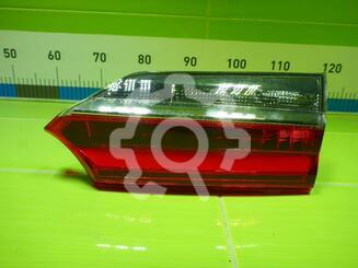 Фонарь задний внутренний правый Toyota Corolla XI [E160, E170] 2012 - н.в.