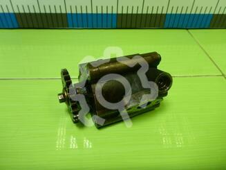 Насос масляный Ford Focus II 2005 - 2011