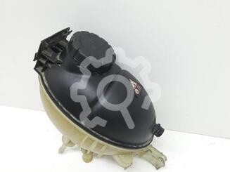 Бачок расширительный Mercedes-Benz C-Klasse III W204 2006 - 2015
