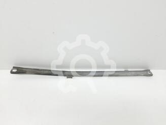 Растяжка столбов Mercedes-Benz C-Klasse III W204 2006 - 2015