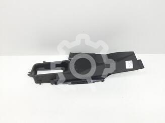 Воздухозаборник (внутри) Mercedes-Benz C-Klasse III W204 2006 - 2015