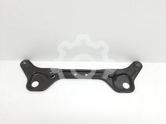 Крепеж рулевой рейки Mercedes-Benz C-Klasse III W204 2006 - 2015