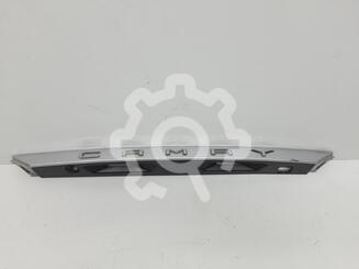 Накладка крышки багажника Toyota Camry VIII [XV70] 2017 - н.в.