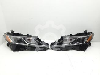 Фара левая Toyota Camry VIII [XV70] 2017 - н.в.