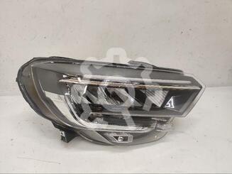 Фара правая Lada Vesta 2015 - н.в.