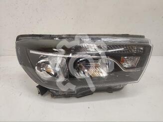 Фара правая Lada Vesta 2015 - н.в.