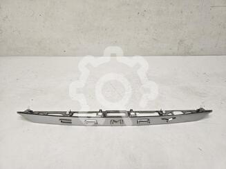 Накладка крышки багажника Toyota Camry VIII [XV70] 2017 - н.в.