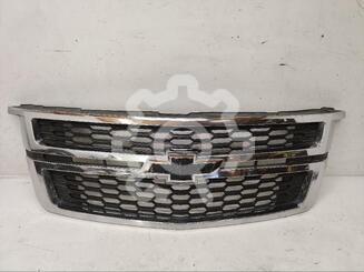 Решетка радиатора Chevrolet Tahoe IV 2014 - 2020