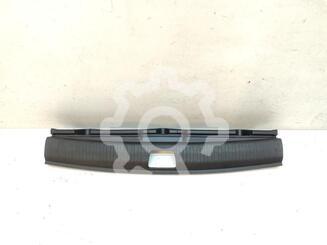 Кожух замка багажника Geely Monjaro I 2021 - н.в.