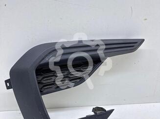 Рамка фары противотуманой правой Lada Vesta 2015 - н.в.