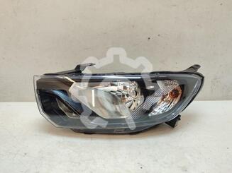 Фара левая Lada Granta 2011 - н.в.