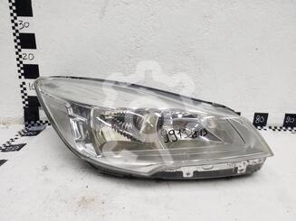 Фара правая Ford Kuga II 2012 - 2019