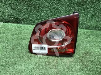 Фонарь задний внутренний правый Volkswagen Tiguan I 2007 - 2016
