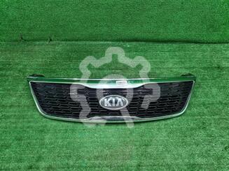 Решетка радиатора Kia Sorento II 2009 - 2020