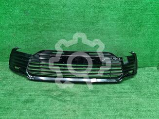 Решетка в бампер Toyota Camry VIII [XV70] 2017 - н.в.
