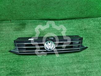 Решетка радиатора Volkswagen Polo V (Sedan RUS) 2011 - 2020