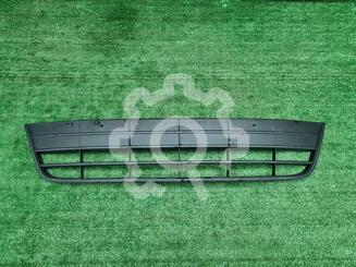 Решетка в бампер Volkswagen Tiguan I 2007 - 2016