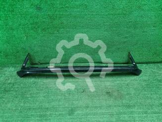 Молдинг решетки радиатора Lexus LX III 2007 - н.в.