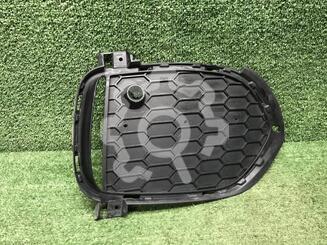 Решетка в бампер BMW X5 III [F15] 2013 - 2018