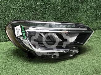 Фара правая Lada Vesta 2015 - н.в.