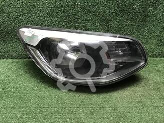 Фара правая Kia Soul II 2013 - 2019