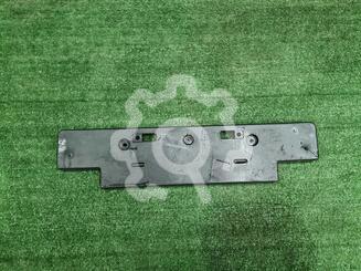 Рамка под номер Toyota Land Cruiser [200] 2007 - 2021