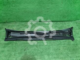 Решетка стеклооч. (планка под лобовое стекло) JAC J7 I 2020 - н.в.