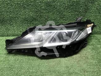 Фара левая Toyota Camry VIII [XV70] 2017 - н.в.