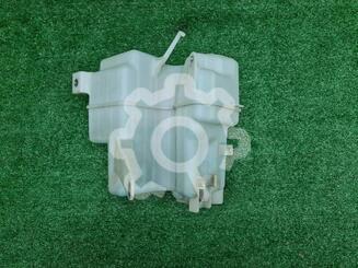 Бачок омывателя лобового стекла Toyota Camry VIII [XV70] 2017 - н.в.