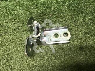 Петля двери Geely Coolray I 2020 - н.в.