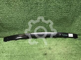 Накладка бампера переднего Mercedes-Benz C-Klasse IV W205 2014 - 2021