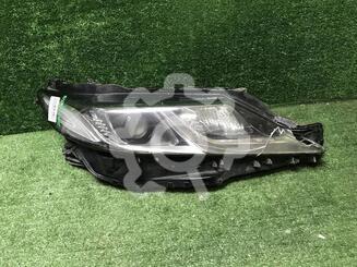 Фара правая Toyota Camry VIII [XV70] 2017 - н.в.