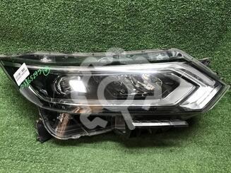 Фара правая Nissan Qashqai (J11) c 2014 г.