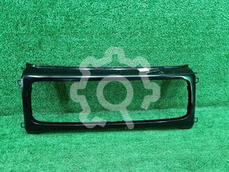 Накладка решетки радиатора Mercedes-Benz G-klasse II [W463] 1990 - 2018