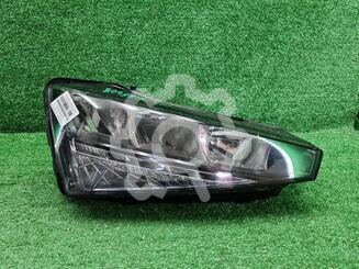 Фара правая Skoda Rapid II 2020 - н.в.