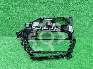 Решетка в бампер Porsche Panamera II 2016 - 2023