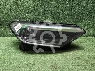 Фара правая Volkswagen Polo VI (Liftback) 2020 - н.в.