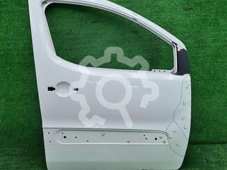 Дверь передняя правая Peugeot Partner 2008 - н.в.