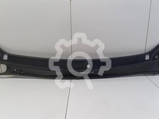 Решетка стеклооч. (планка под лобовое стекло) Renault Logan II 2012 - н.в.