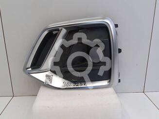 Рамка фары противотуманой левой Audi Q5 II 2017 - н.в.