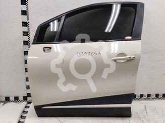 Дверь передняя левая Renault Kaptur 2016 - н.в.